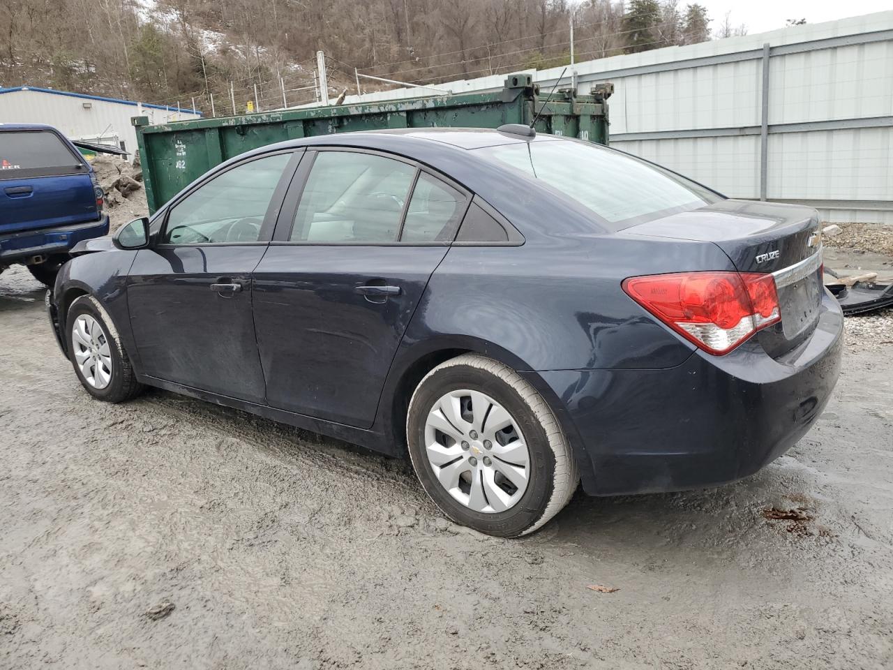 2016 Chevrolet Cruze - Image 2