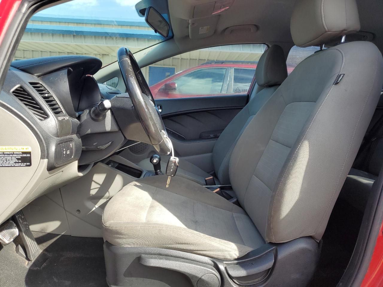 2014 Kia Forte - Image 7