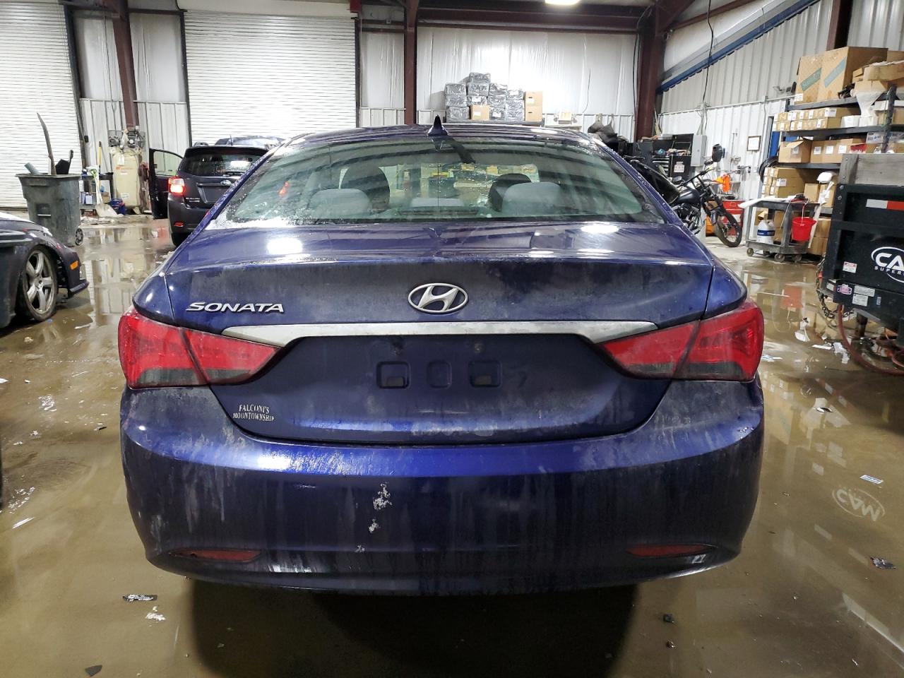 2011 Hyundai Sonata - Image 6