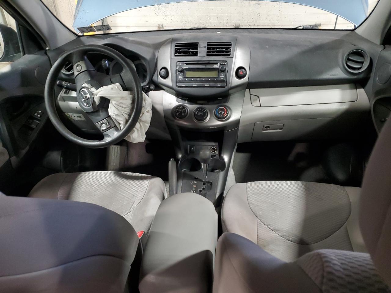 2012 Toyota RAV 4 - Image 8