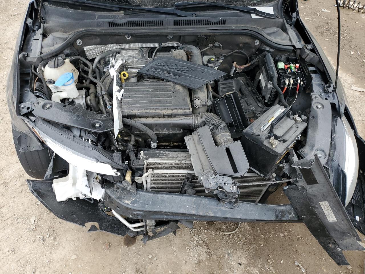 2017 Volkswagen Jetta - Image 11