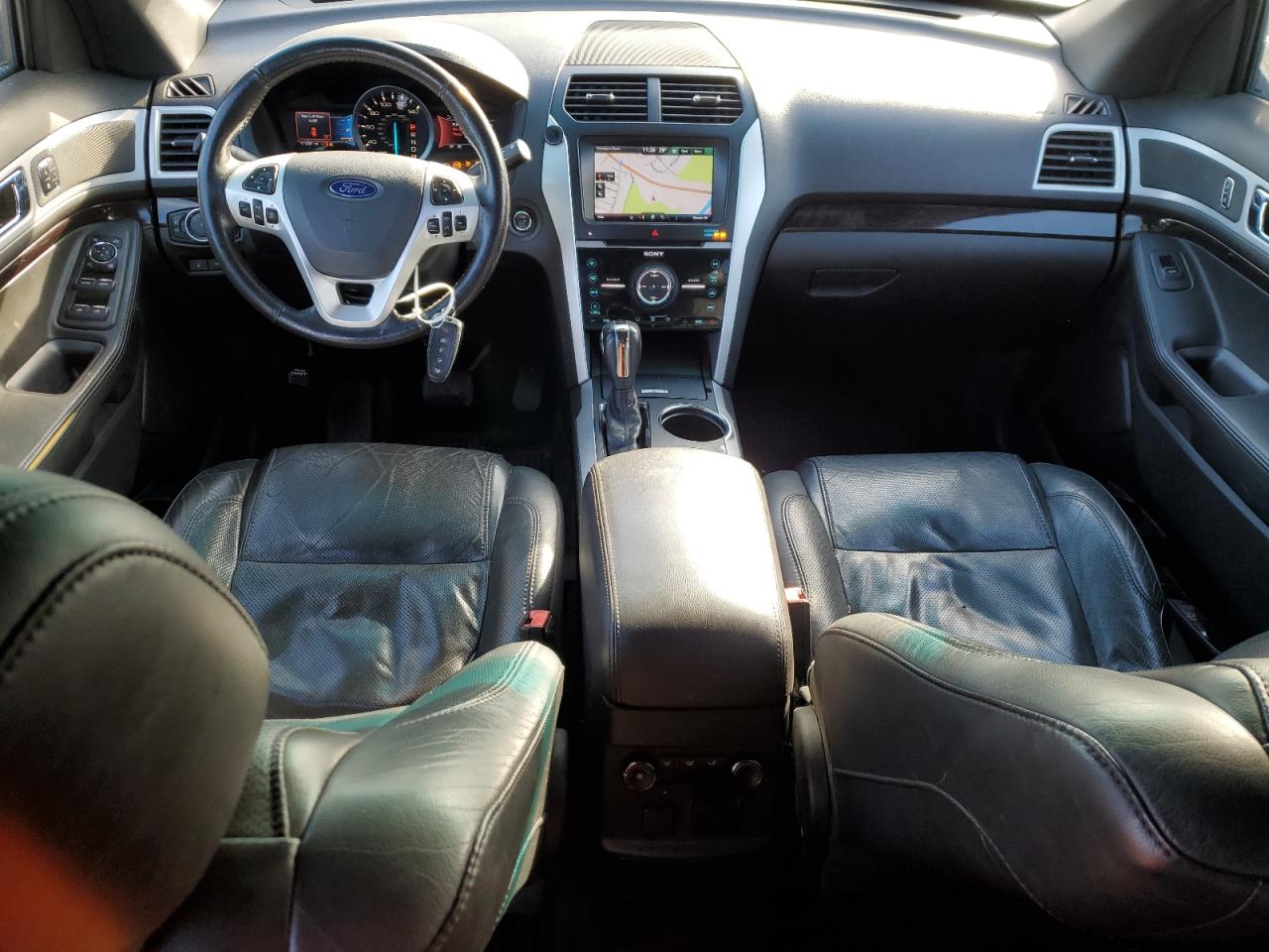 2014 Ford Explorer - Image 8