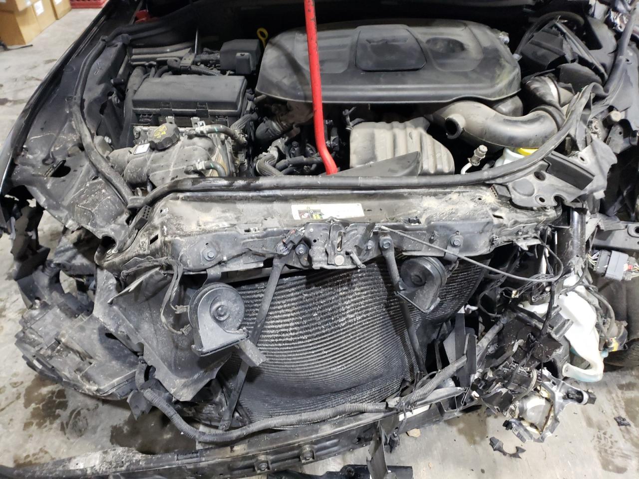 2019 Jeep Grand Cherokee - Image 14