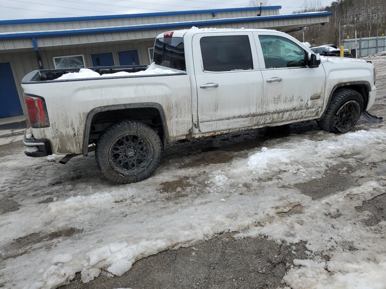 2016 GMC Sierra - Image 3