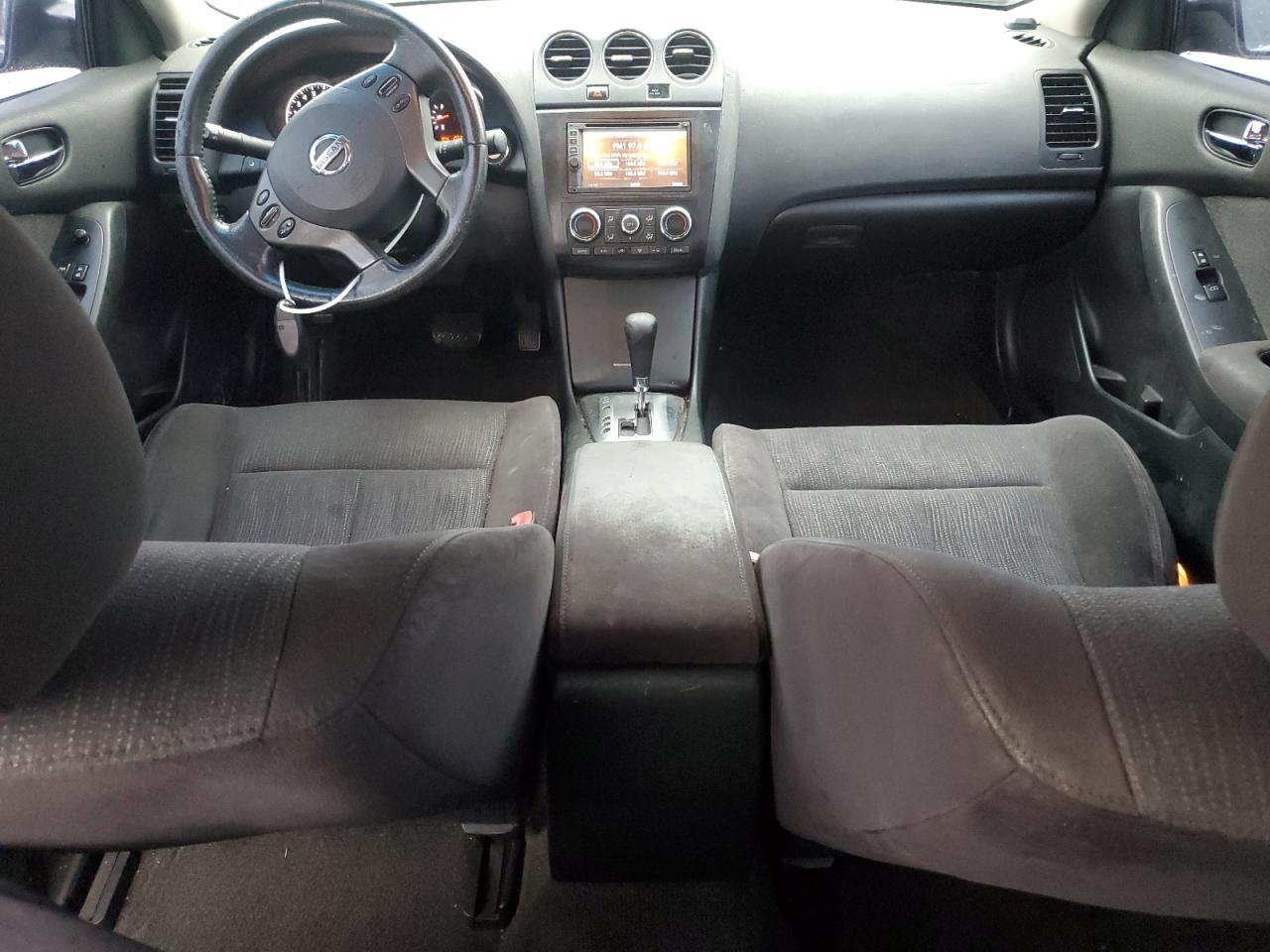 2011 Nissan Altima - Image 8