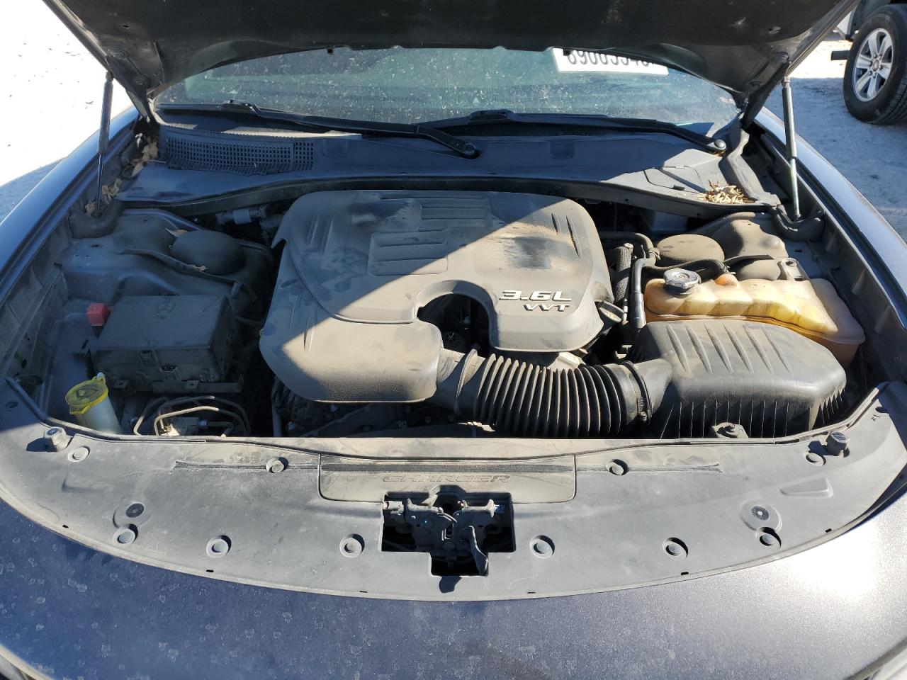 2019 Dodge Charger - Image 11