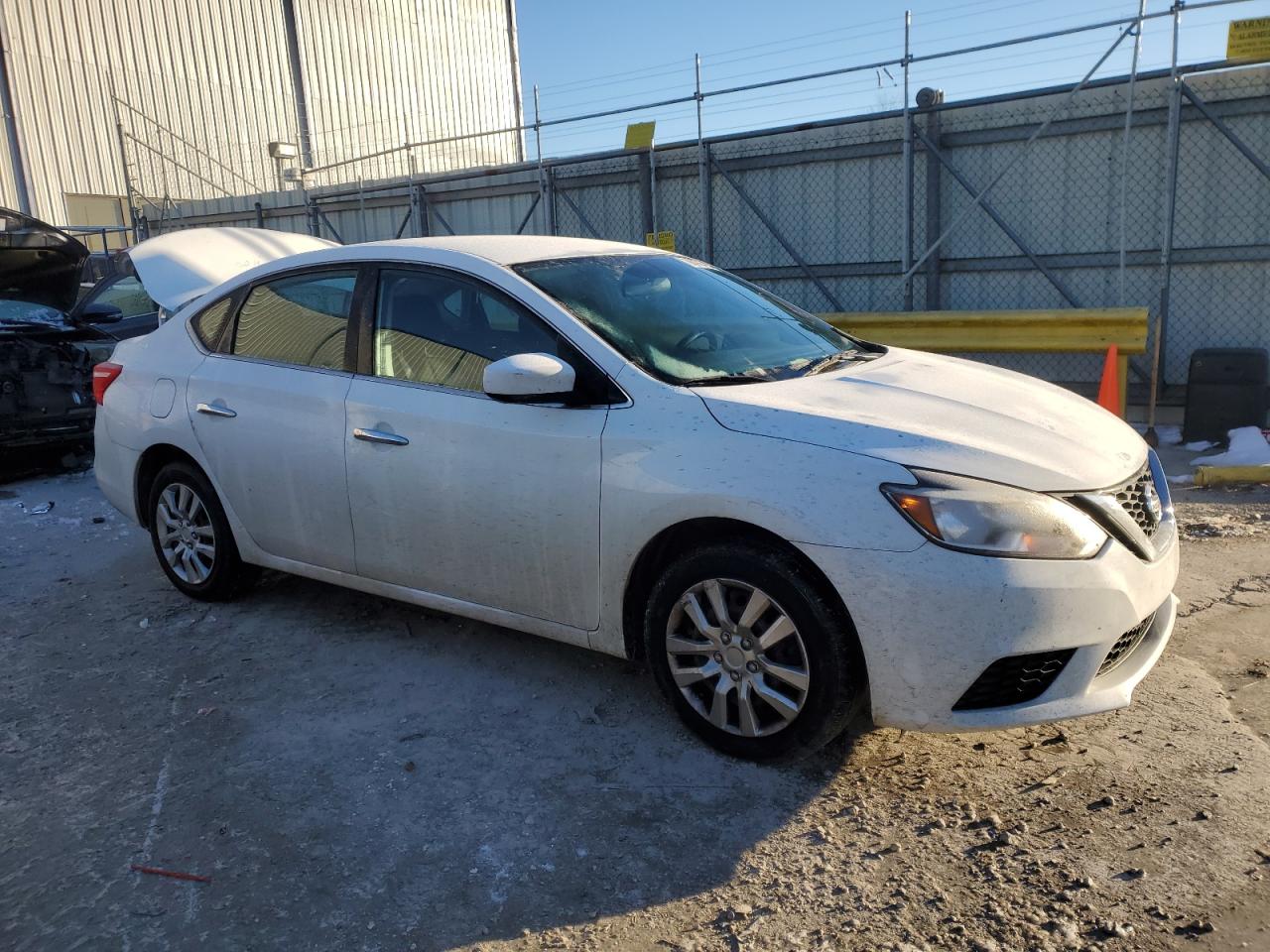 2018 Nissan Sentra - Image 4
