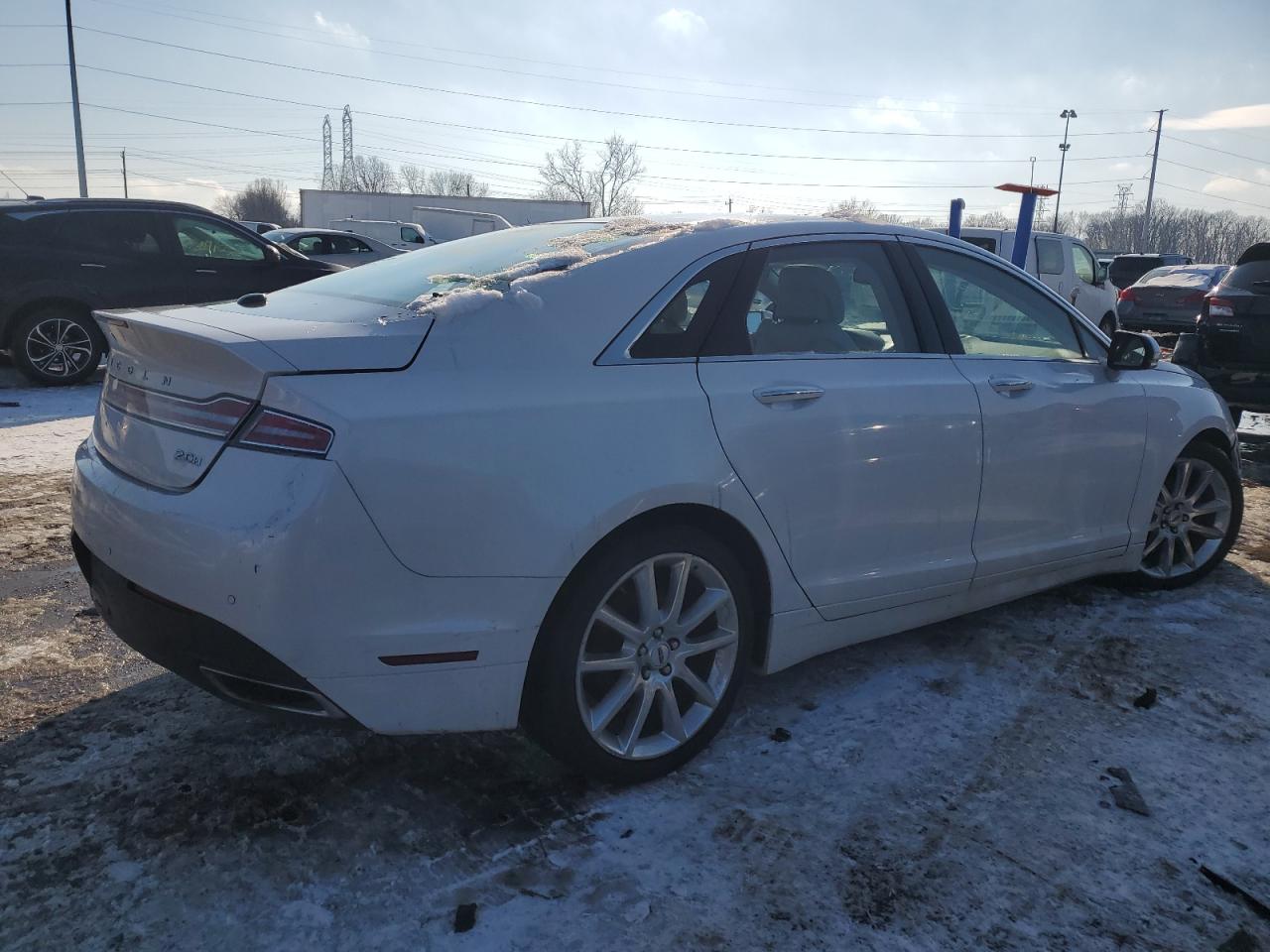 VIN 3LN6L2LUXGR627628 2016 LINCOLN MKZ no.3