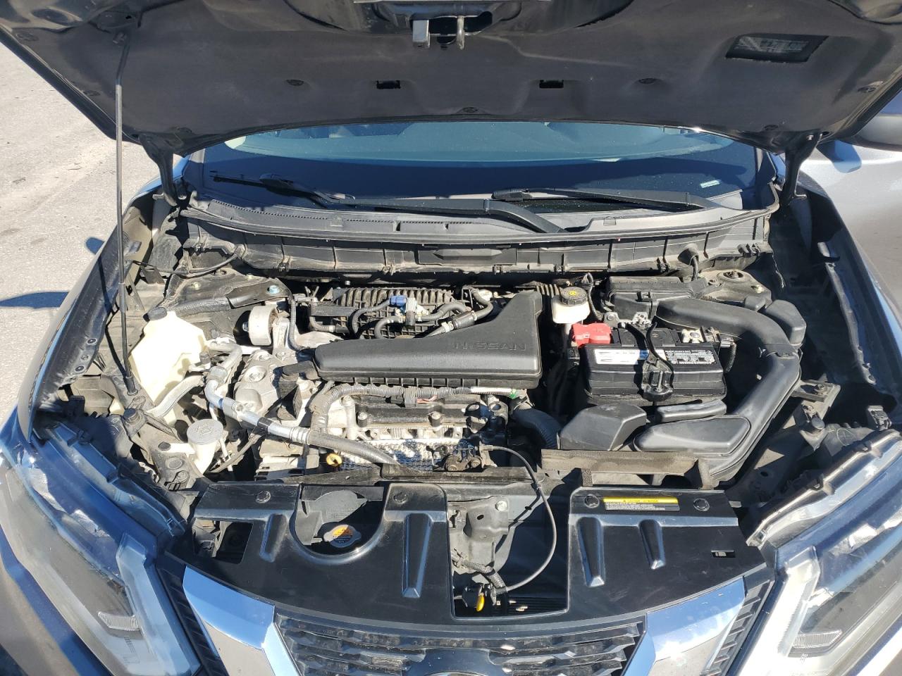2019 Nissan Rogue - Image 12