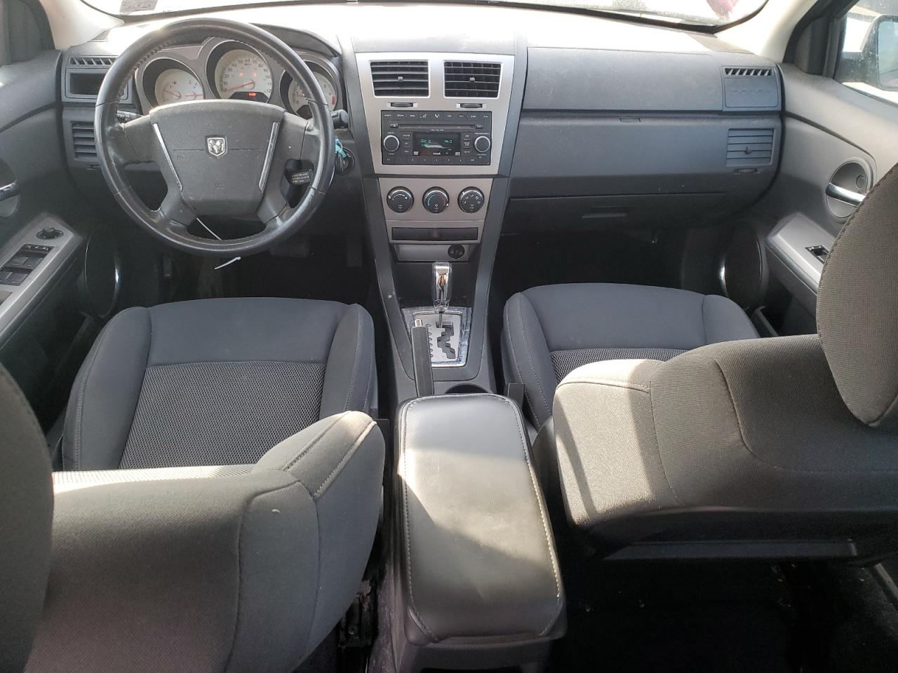 2009 Dodge Avenger - Image 8