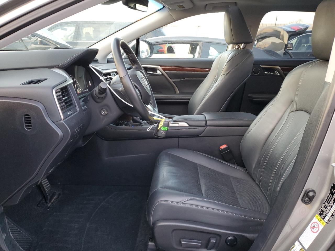2017 Lexus RX - Image 7