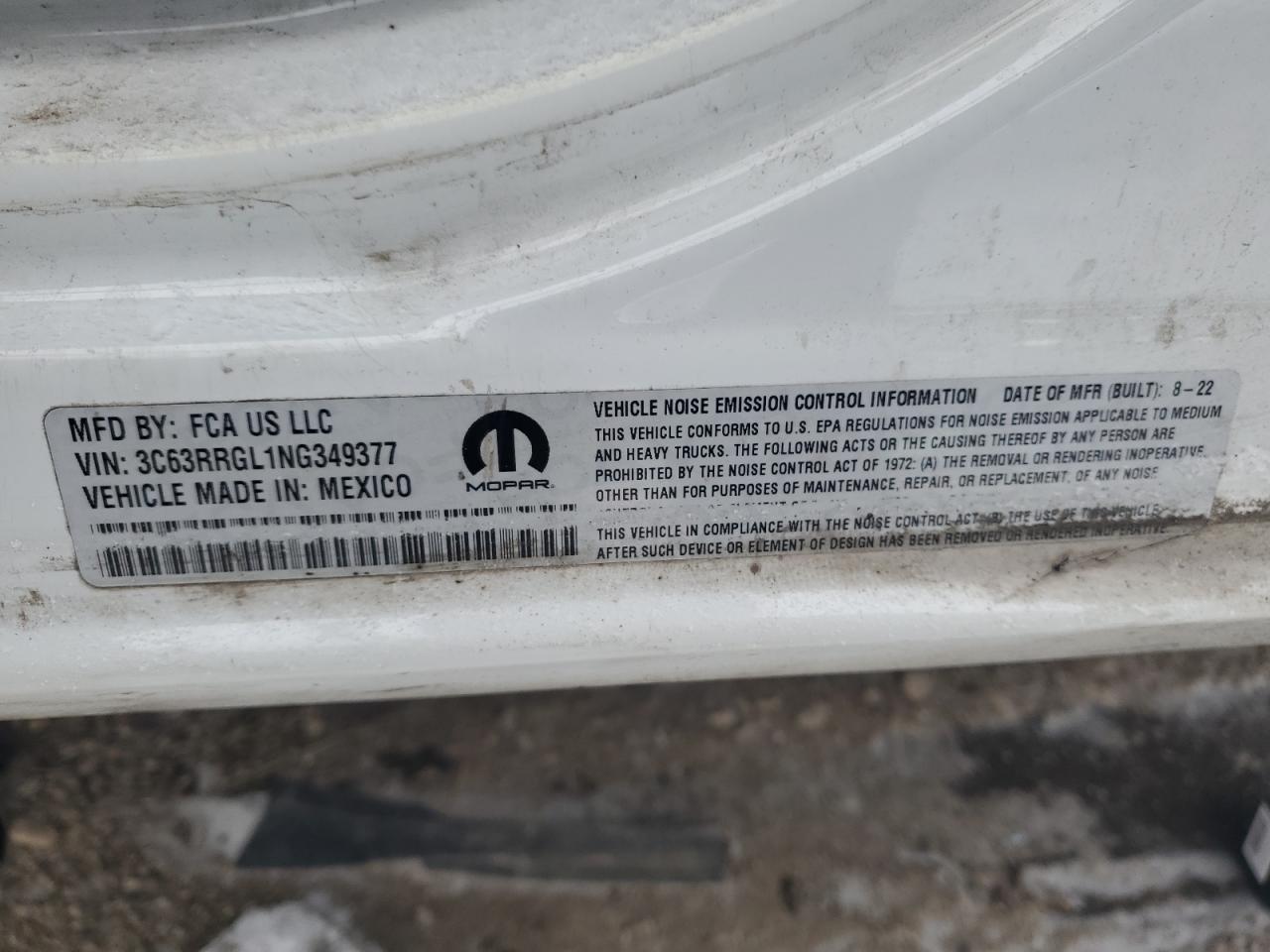 2022 RAM 3500 - Image 12