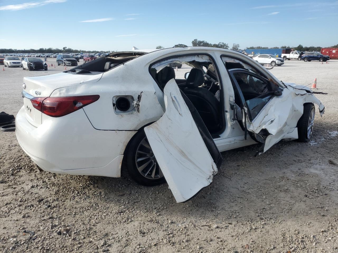 2019 Infiniti Q50 - Image 3