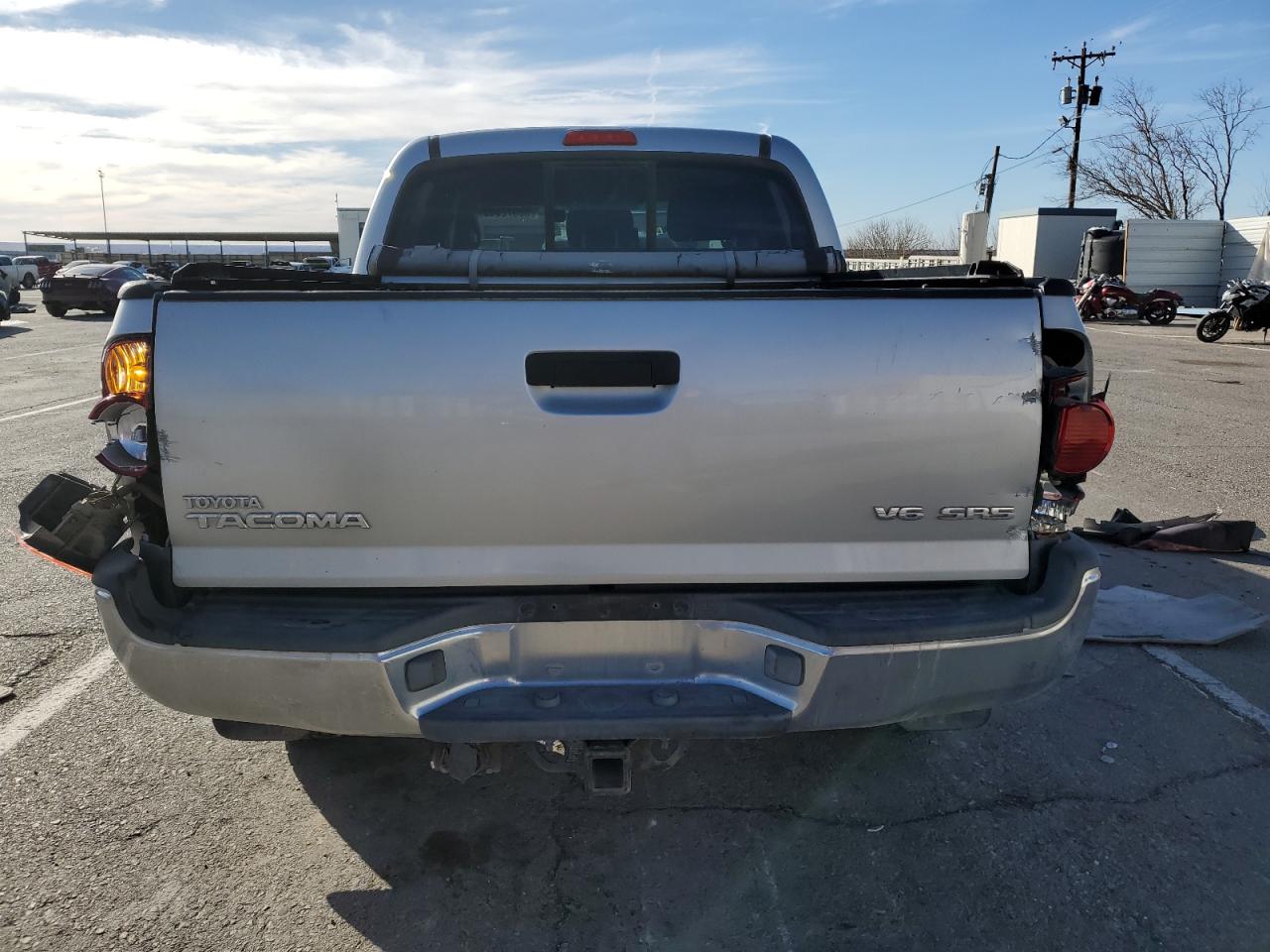 2005 Toyota Tacoma - Image 6