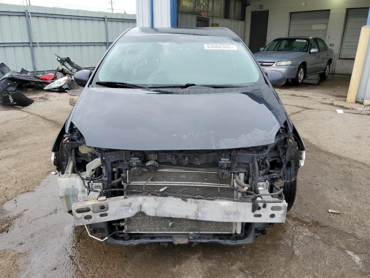 2015 Toyota Prius - Image 5