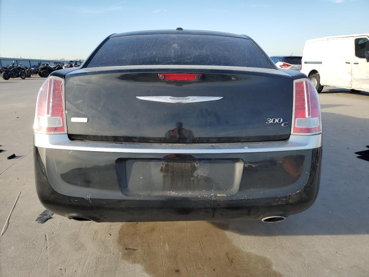 VIN 2C3CCADG1EH303863 2014 CHRYSLER 300 no.6