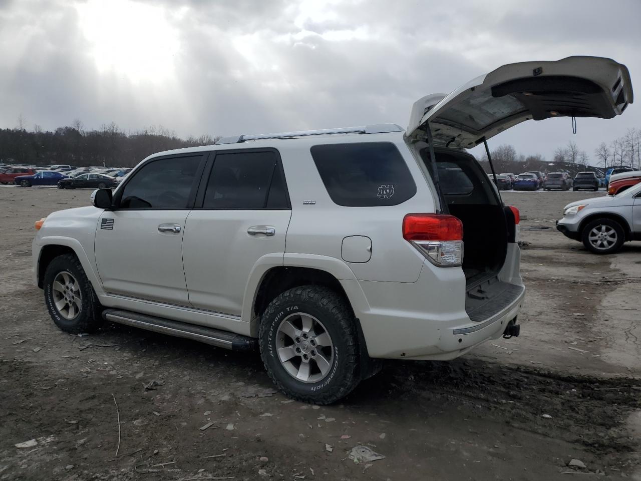 2013 Toyota 4Runner - Image 2