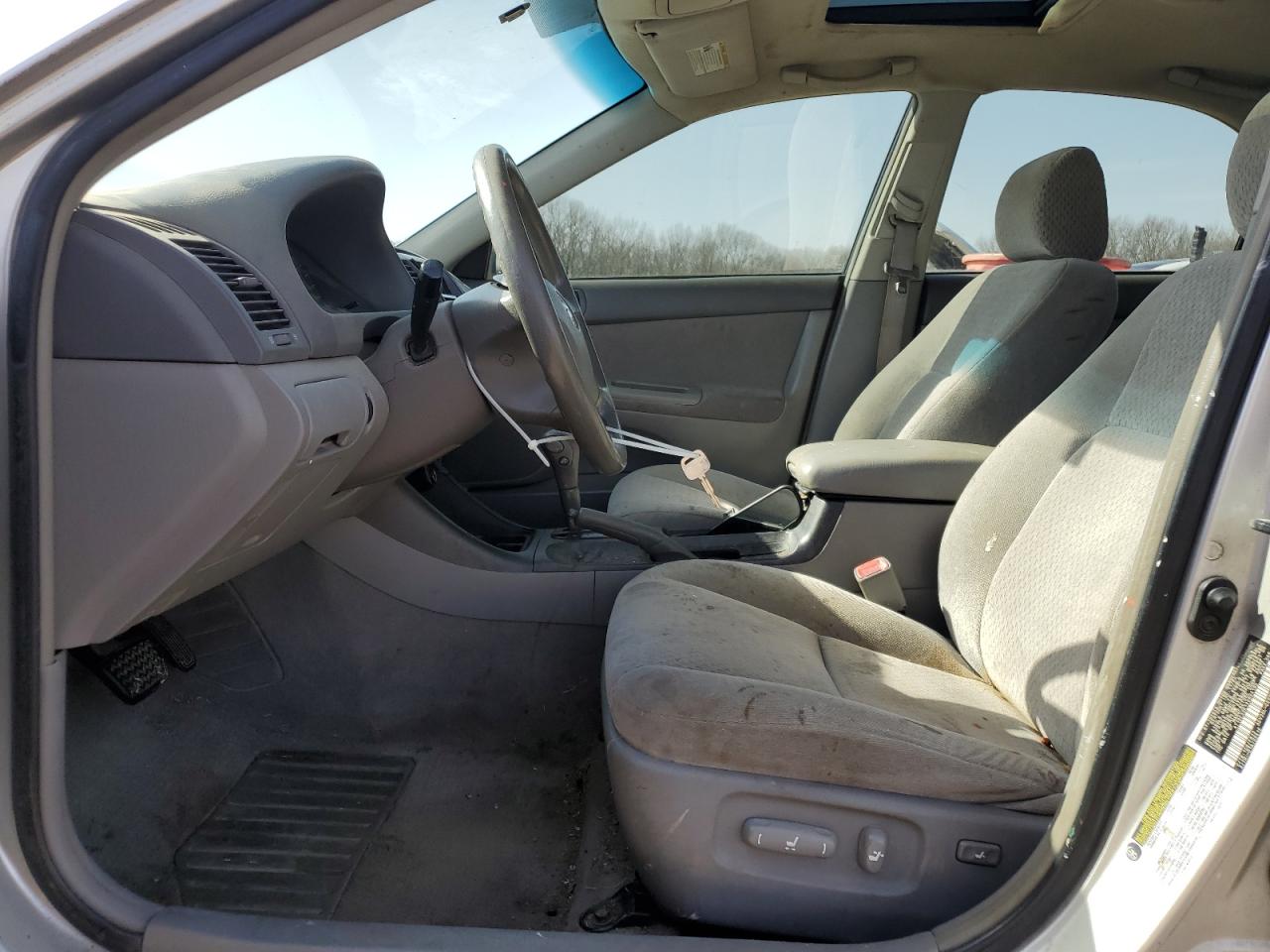 2004 Toyota Camry - Image 7
