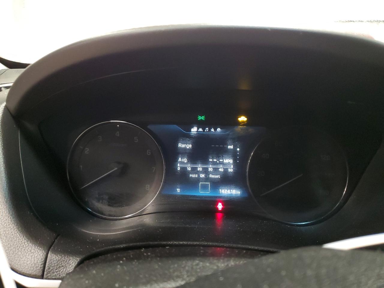 2015 Hyundai Genesis - Image 9