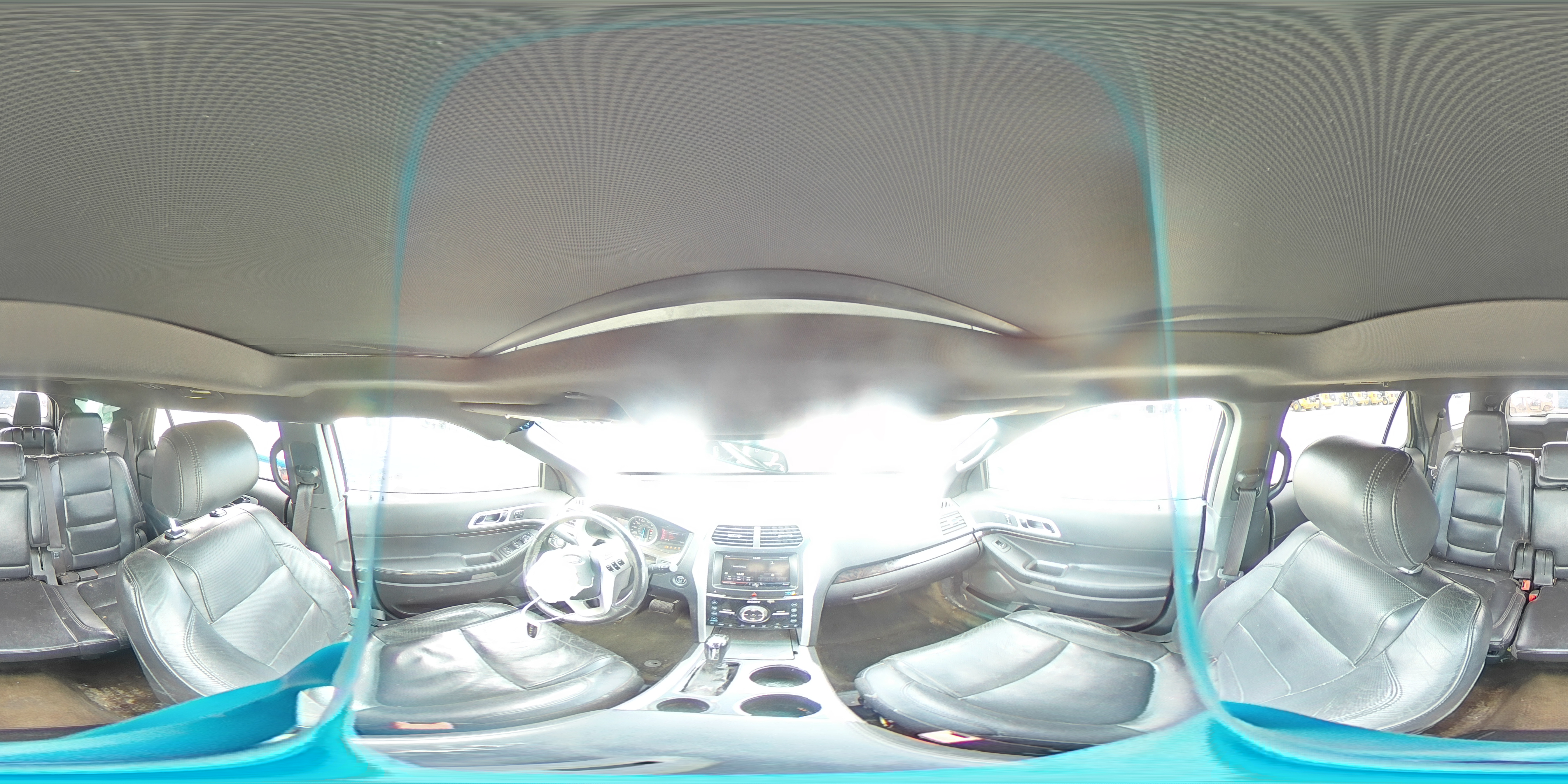 2013 Ford Explorer - Image 13