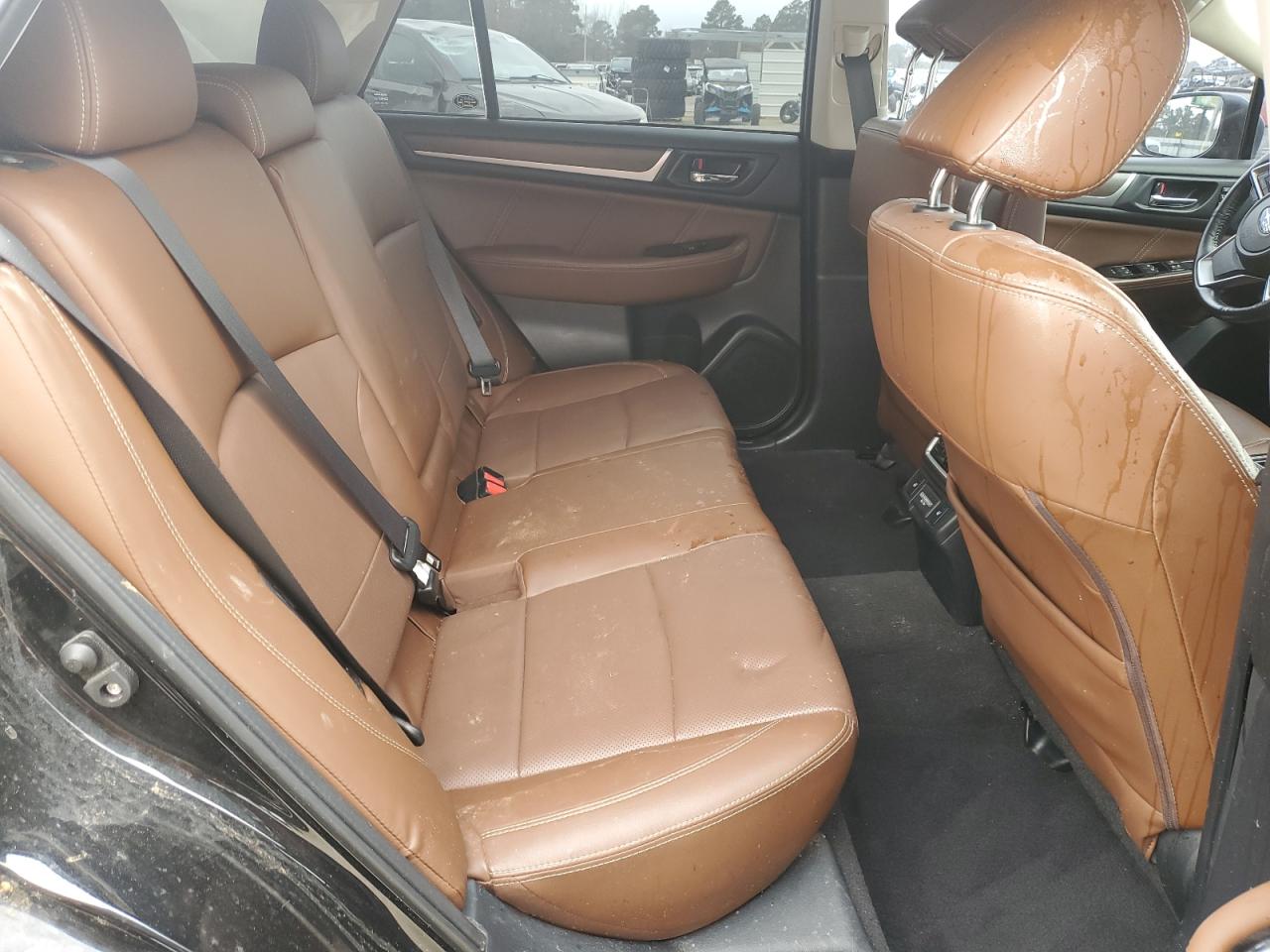 2018 Subaru Outback - Image 11