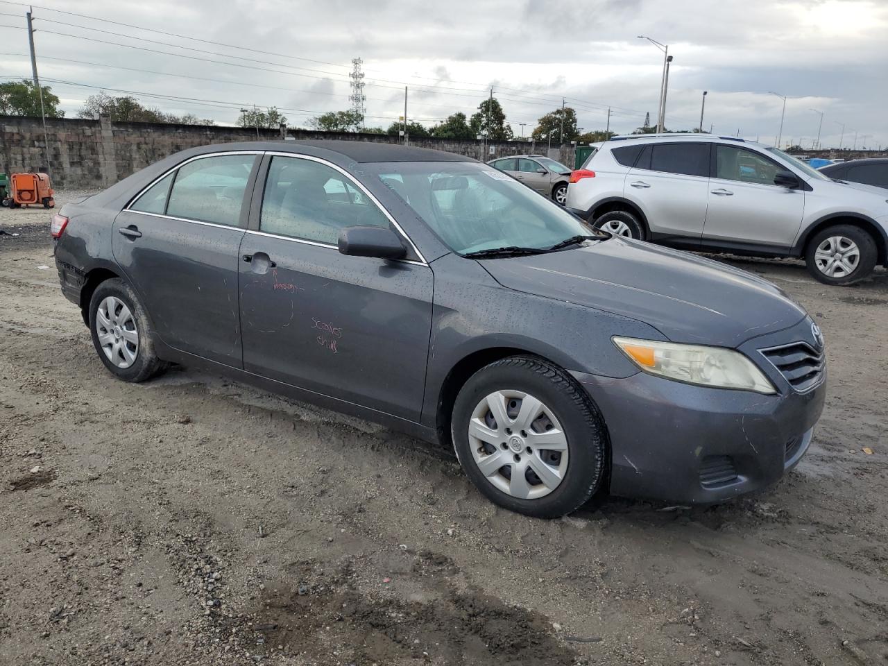 2011 Toyota Camry - Image 4