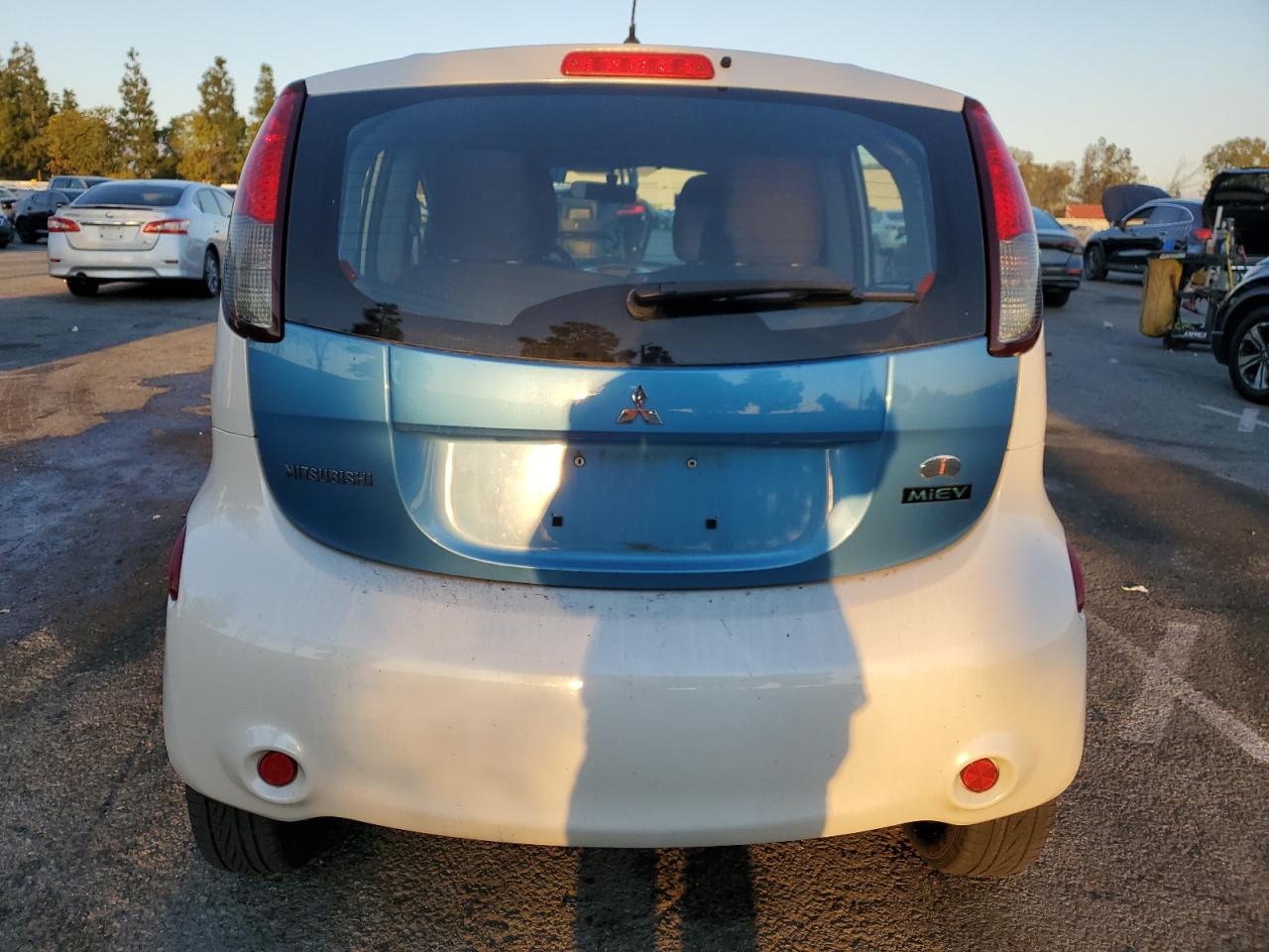2012 Mitsubishi I Miev Es VIN: JA3215H19CU023904 Lot: 87500165