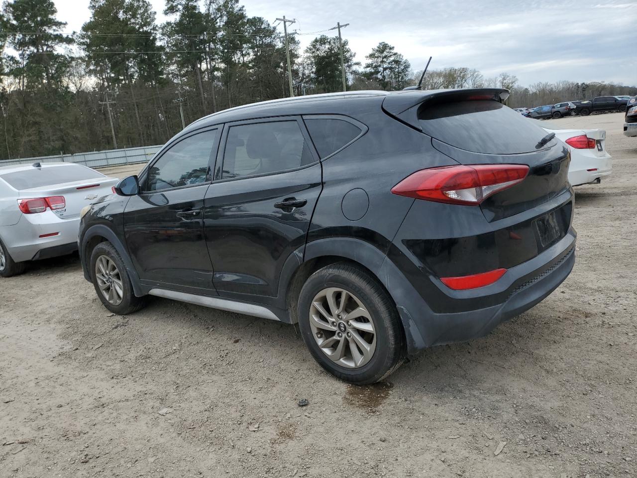 2017 Hyundai Tucson - Image 2