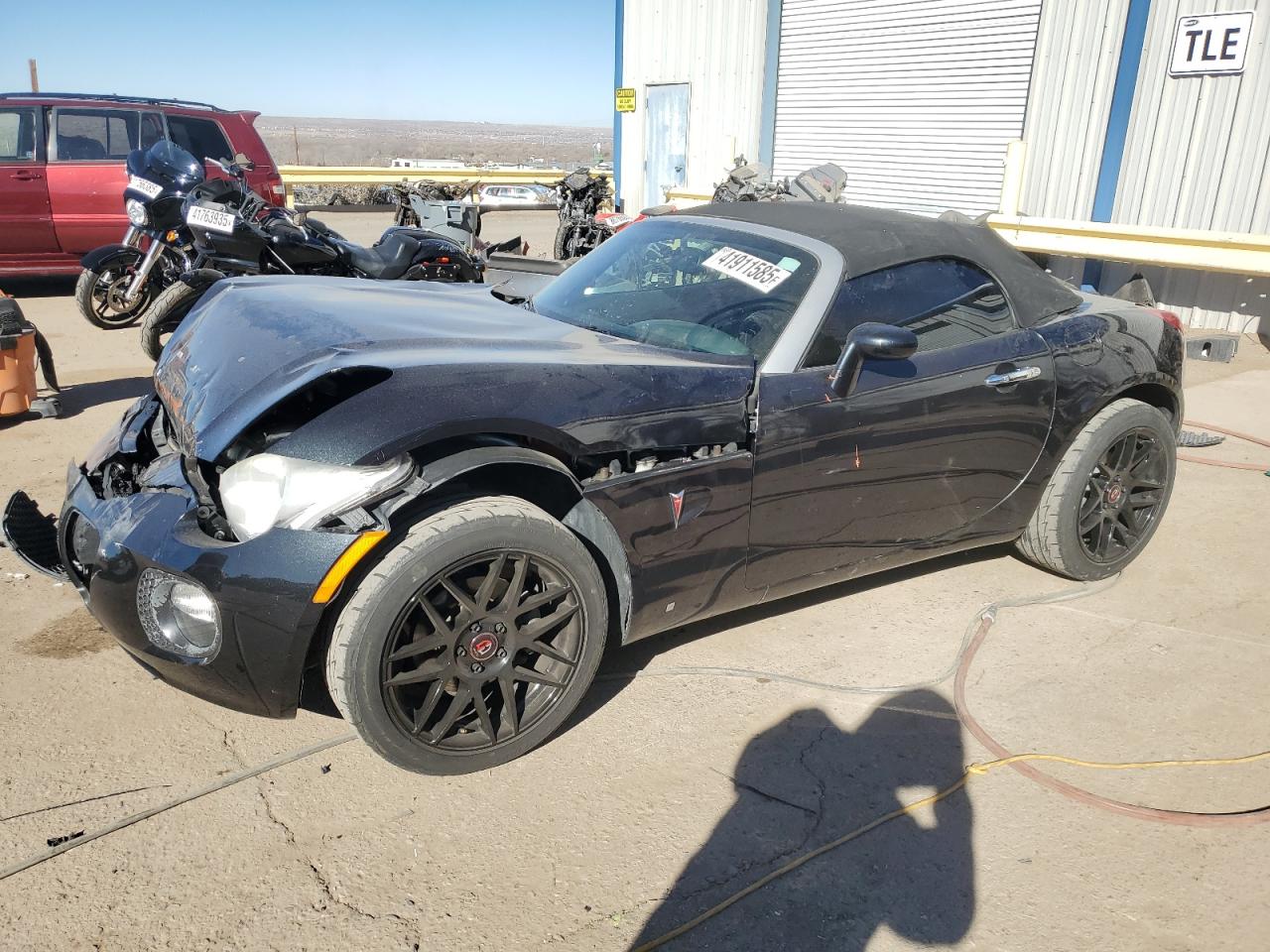 2008 Pontiac Solstice - Image 1