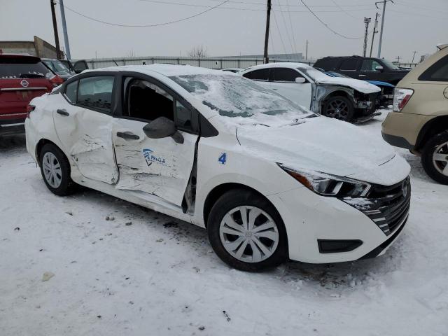  NISSAN VERSA 2024 Белы