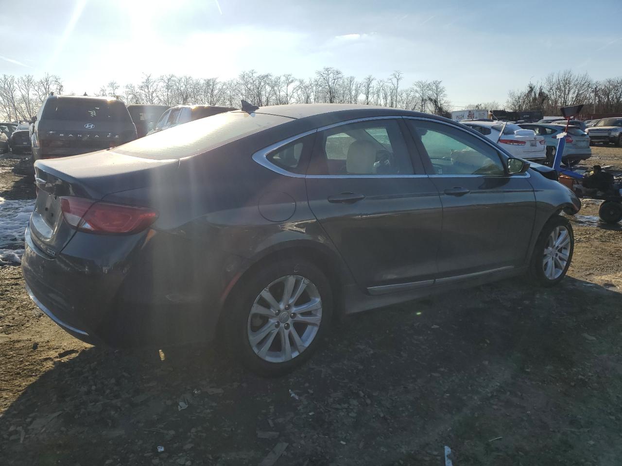 2016 Chrysler 200 - Image 3