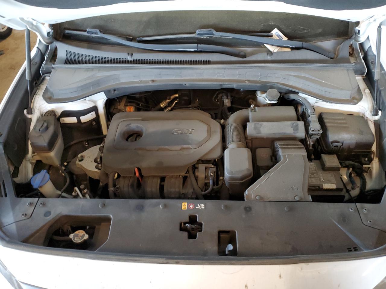 2019 Hyundai Santa Fe - Image 12