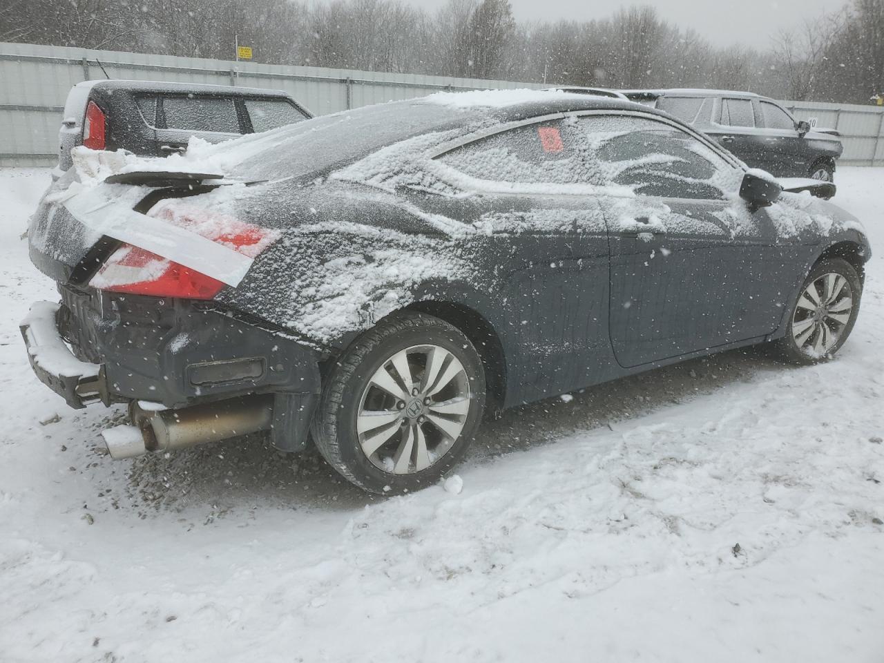 2011 Honda Accord - Image 3