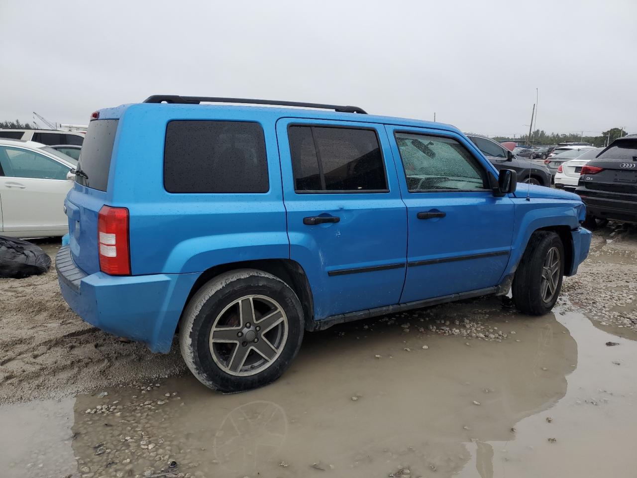 2008 Jeep Liberty (Patriot) - Image 3
