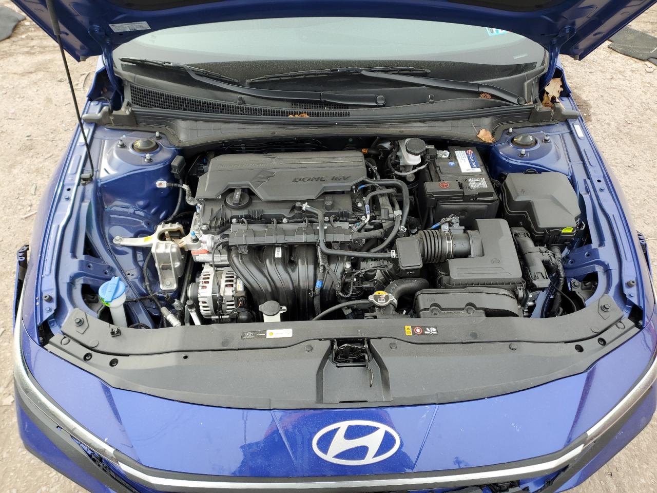 2024 Hyundai Elantra - Image 11