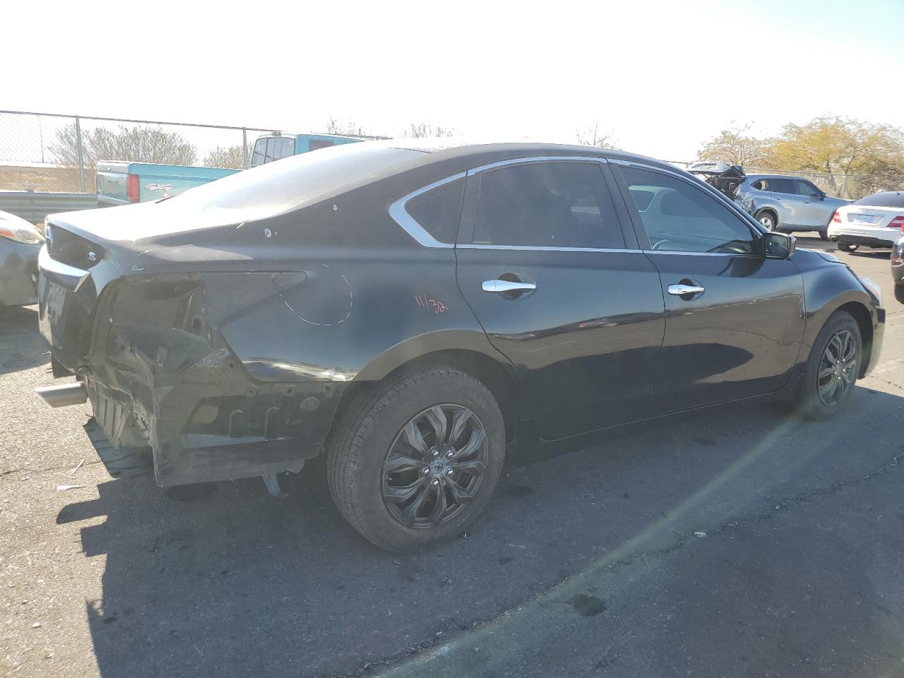 2015 Nissan Altima - Image 3