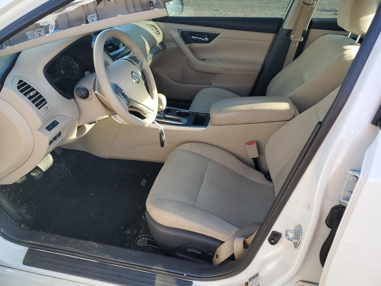 2015 Nissan Altima - Image 7