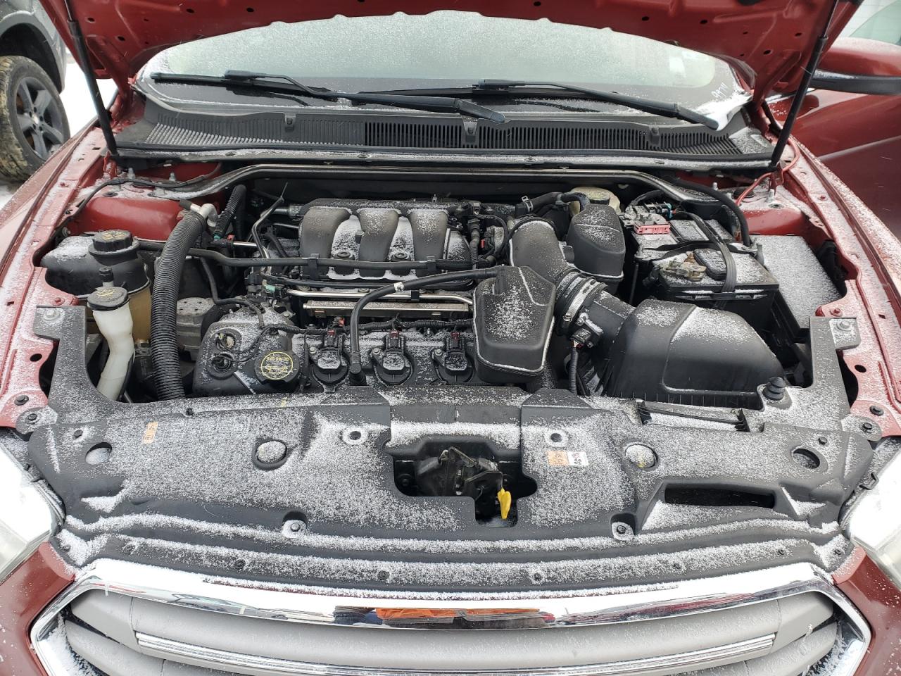 2014 Ford Taurus - Image 11