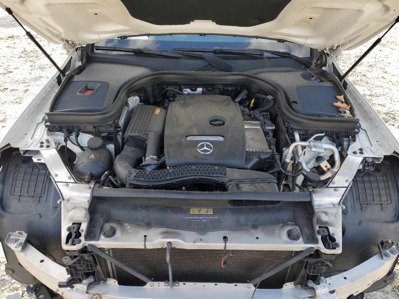 2018 Mercedes-Benz GLC - Image 12