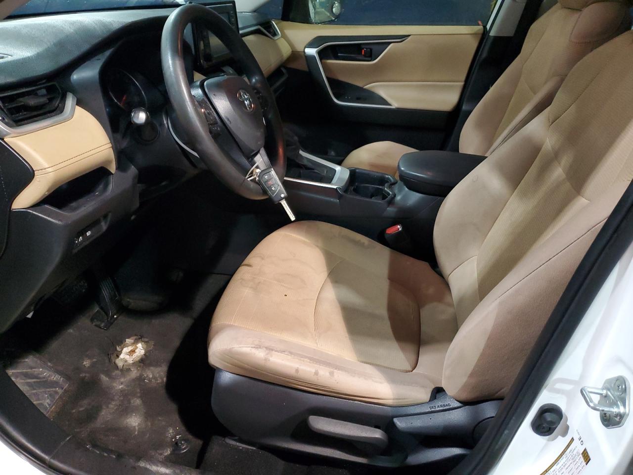 2020 Toyota RAV 4 - Image 7
