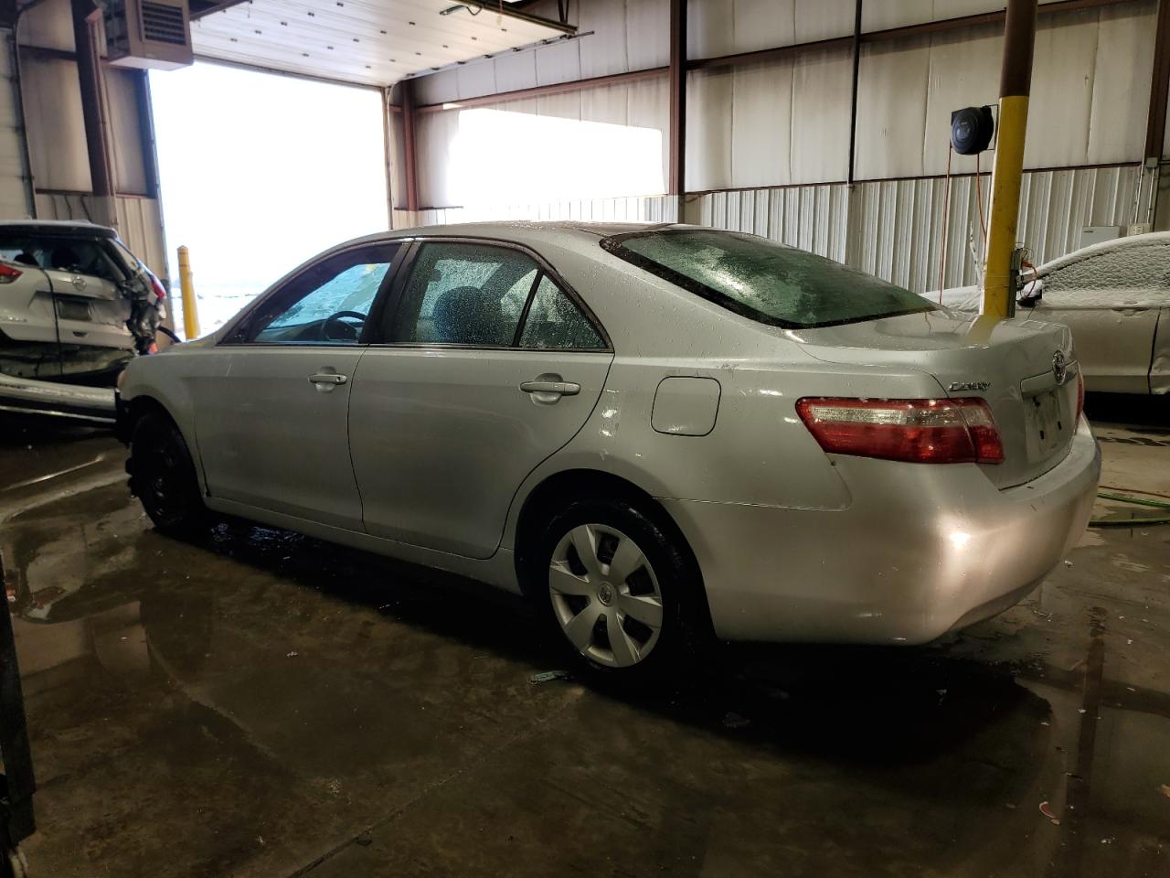 2007 Toyota Camry - Image 2