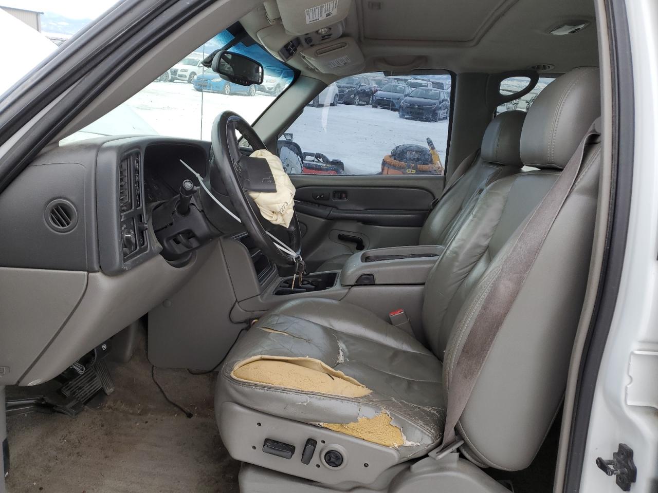 2003 Chevrolet Tahoe - Image 7