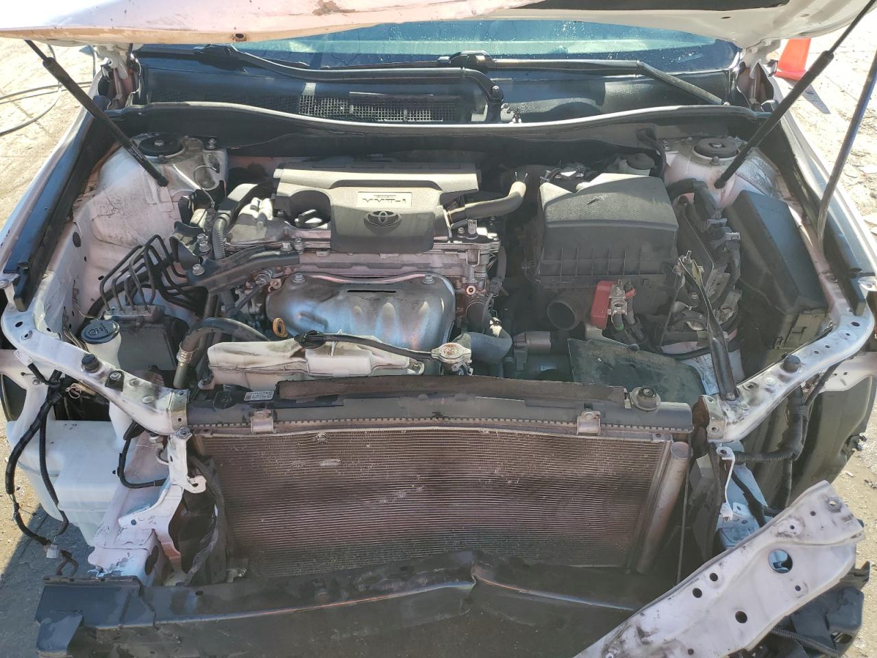 2017 Toyota Camry - Image 11