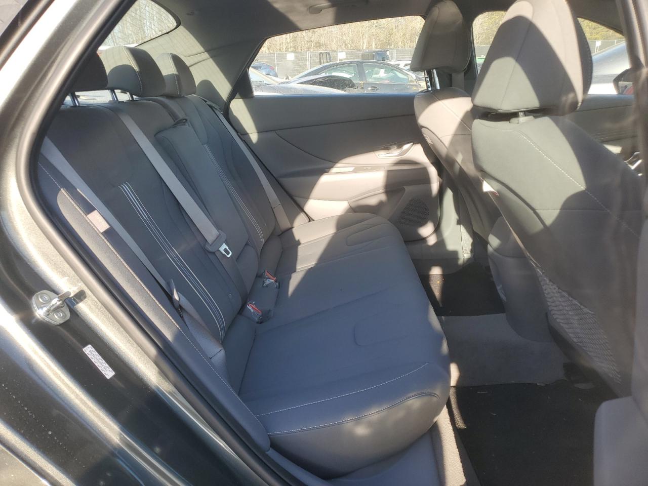 2024 Hyundai Elantra - Image 10