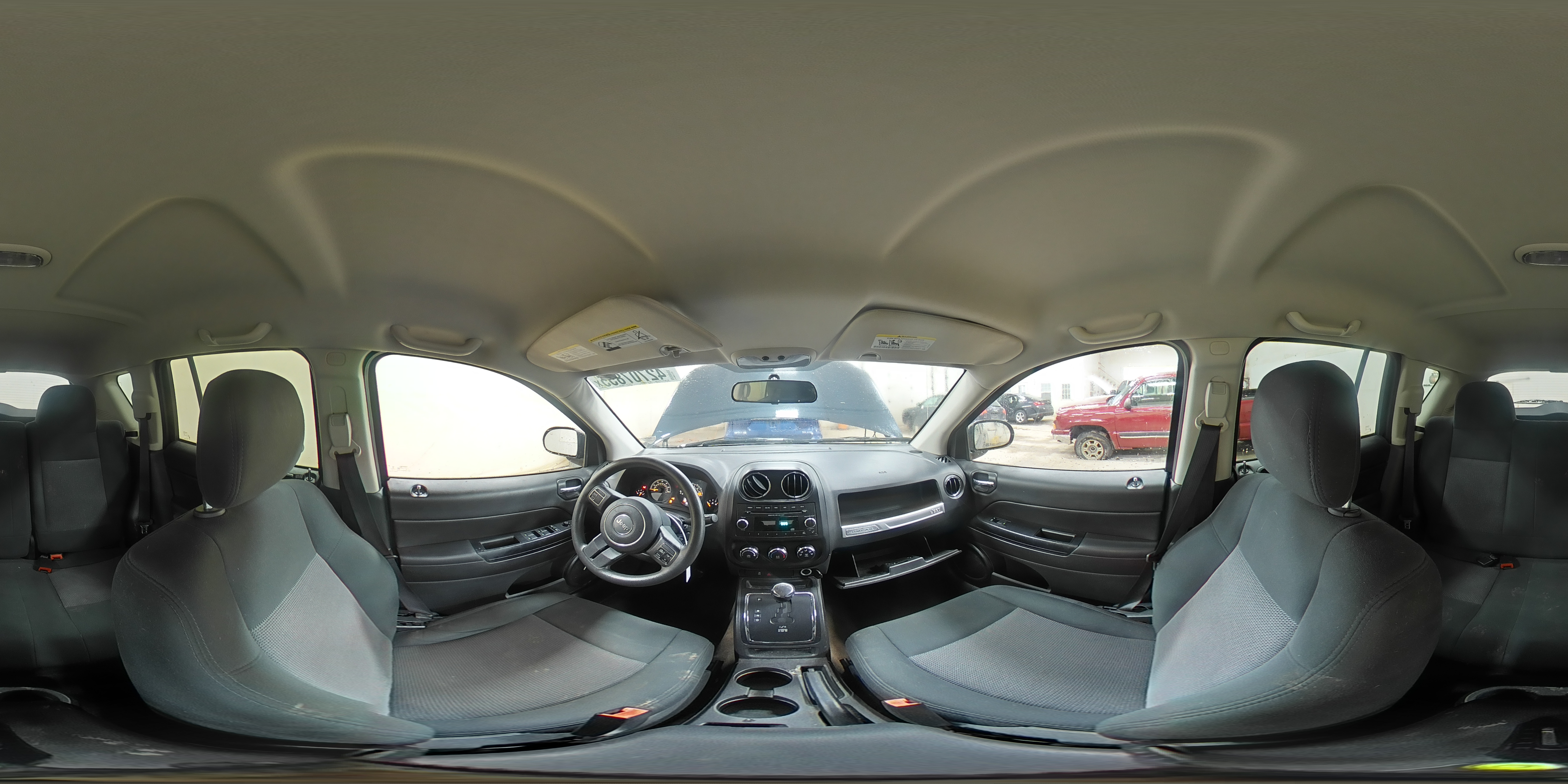 2014 Jeep Compass - Image 16