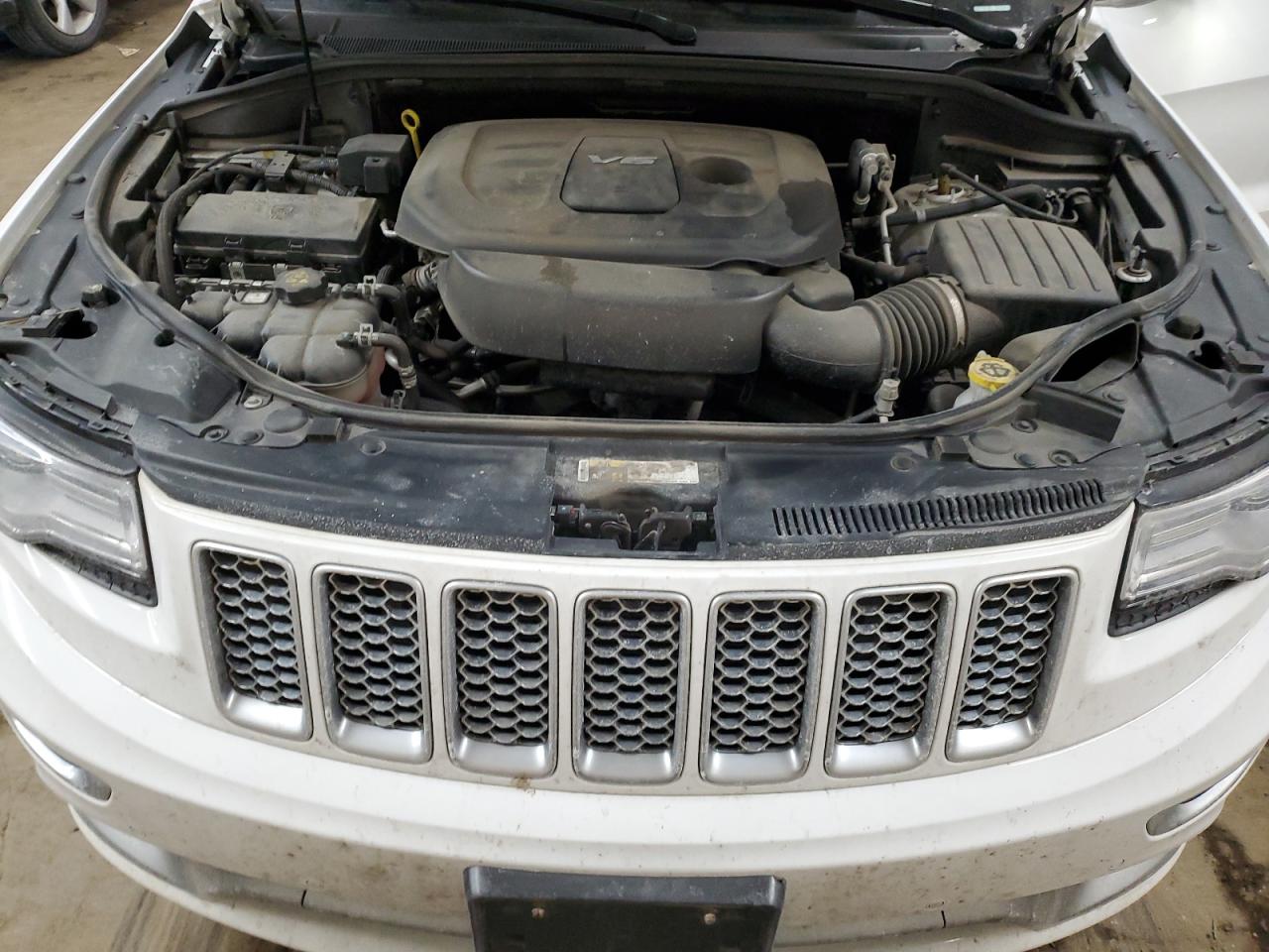 2016 Jeep Grand Cherokee - Image 12