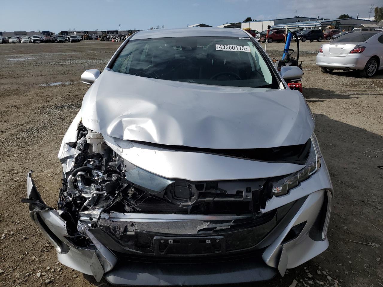2022 Toyota Prius - Image 5