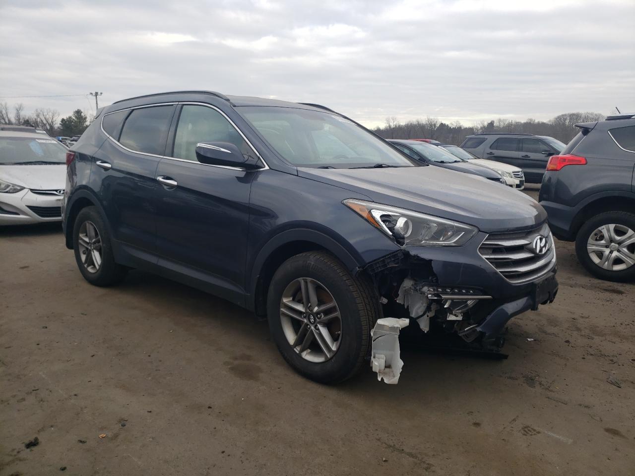 VIN 5NMZUDLB5HH021129 2017 HYUNDAI SANTA FE no.4