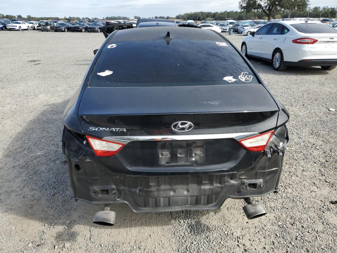 2011 Hyundai Sonata - Image 6