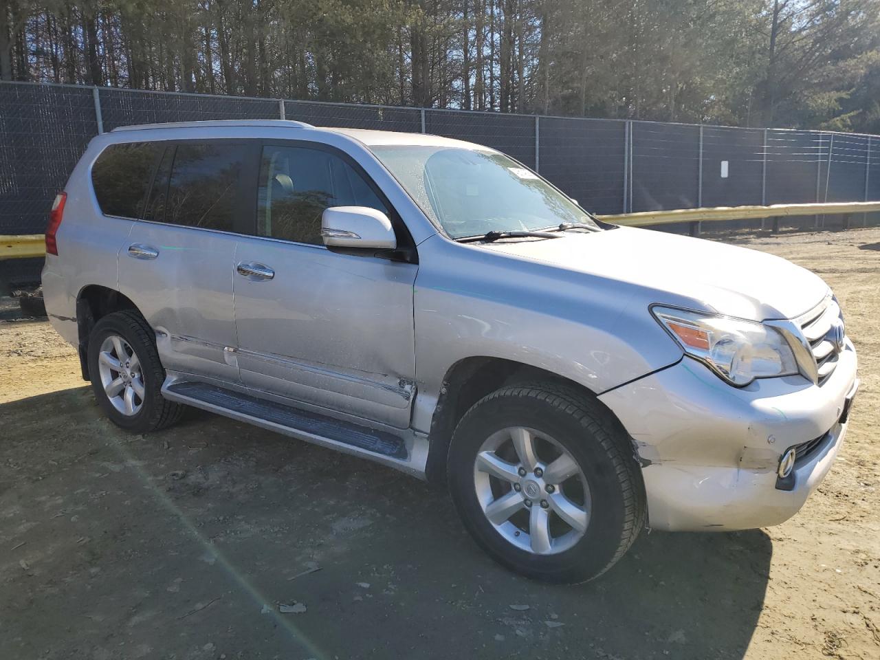 2012 Lexus GX - Image 4